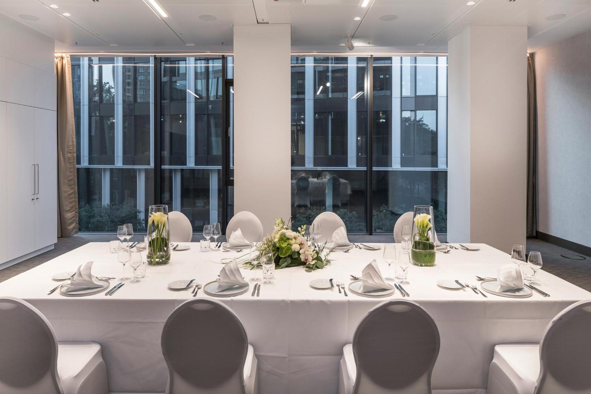 เมเลีย แฟรงค์เฟิร์ต ซิตี้ Hotel Frankfurt am Main ภายนอก รูปภาพ