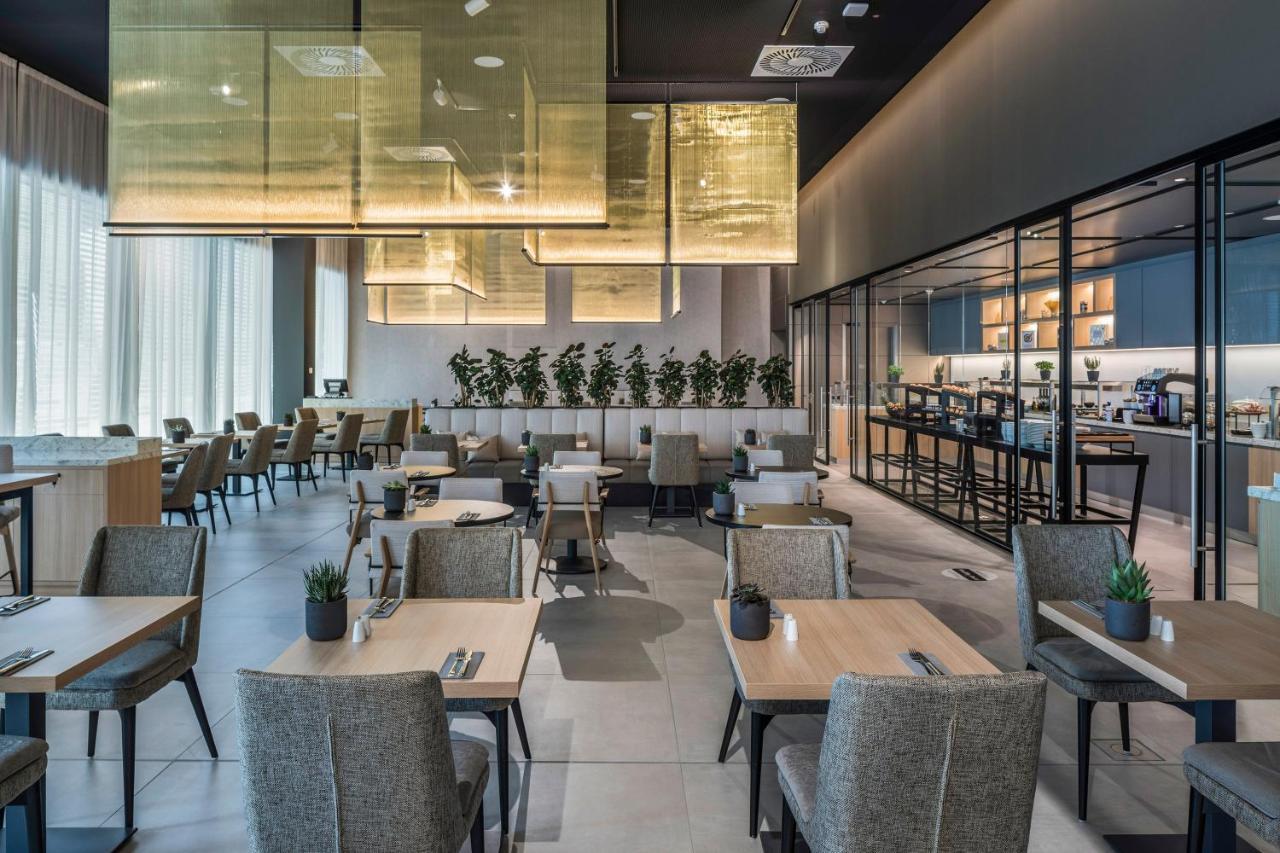 เมเลีย แฟรงค์เฟิร์ต ซิตี้ Hotel Frankfurt am Main ภายนอก รูปภาพ